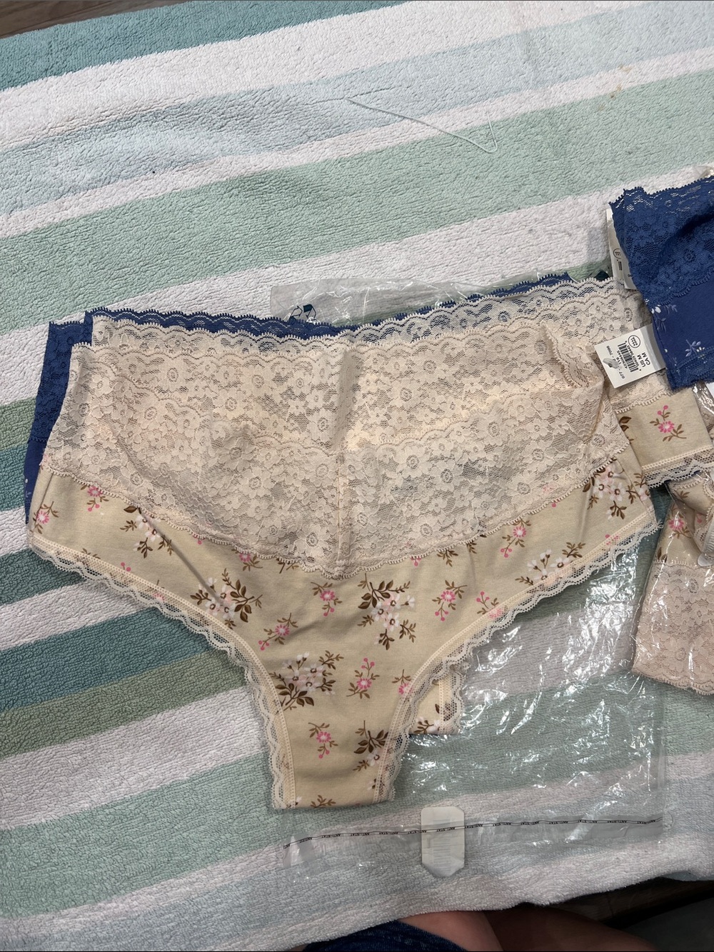 Aerie Lace Cotton Boybrief Underwear size M brand new 8 PCS